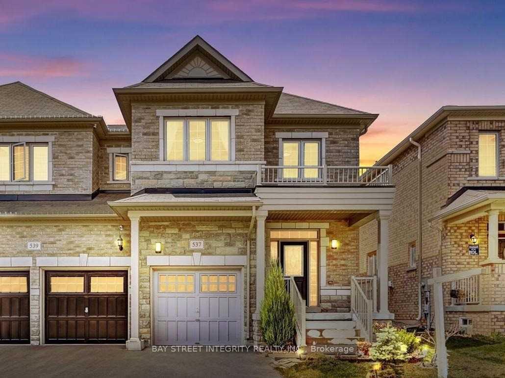 Photo 2 of 537 Stream Crescent, Oakville, Sixteen Hollow — HOMEH