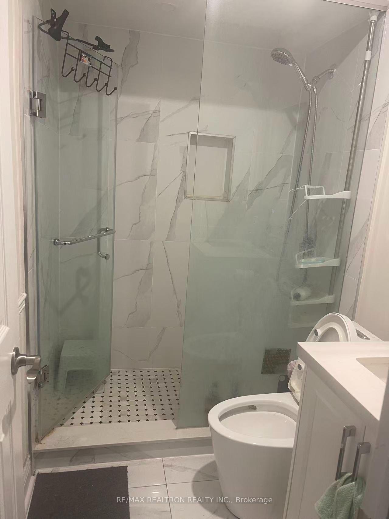 Photo 5 of Unit Bsmt-Room 2, 226 Highglen Avenue, Markham, Milliken Mills East — HOMEH