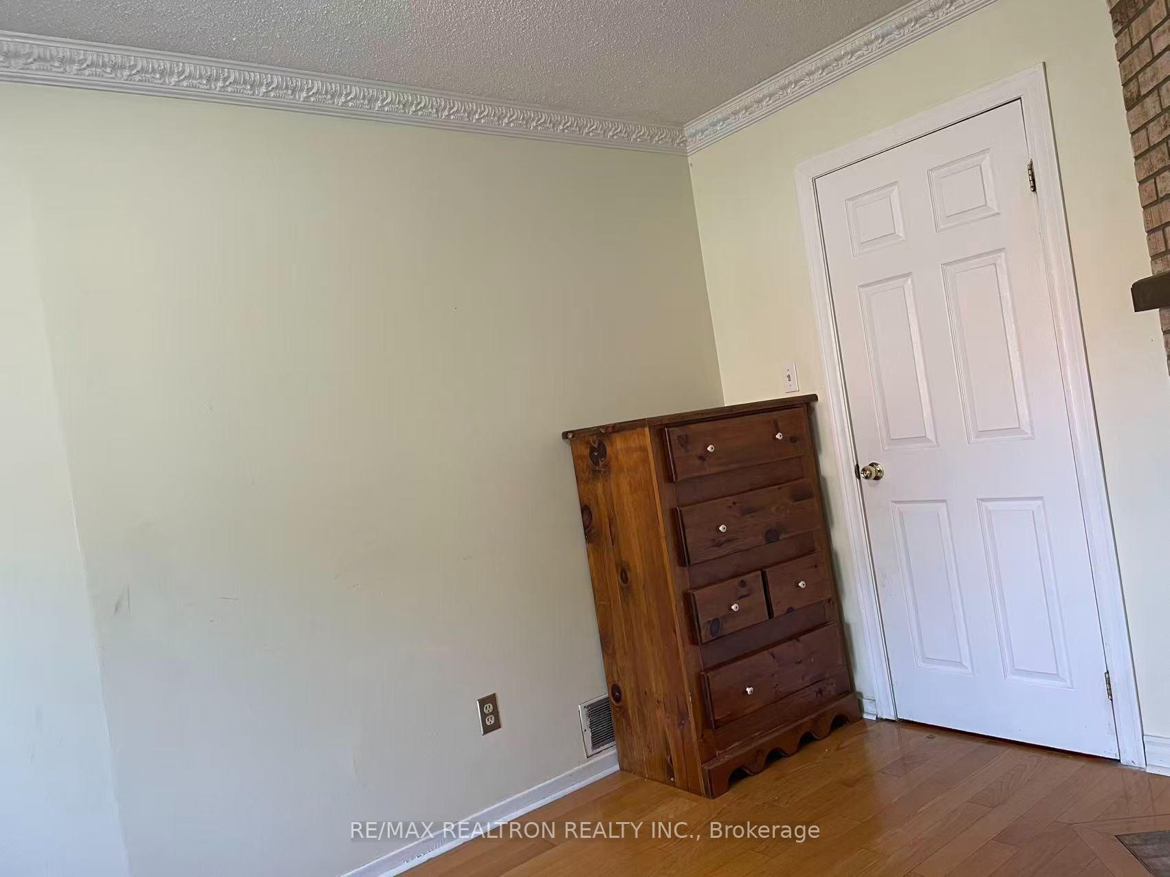 Photo 3 of Unit Room 1, 9 Flatwoods Drive, Scarborough, Milliken — HOMEH
