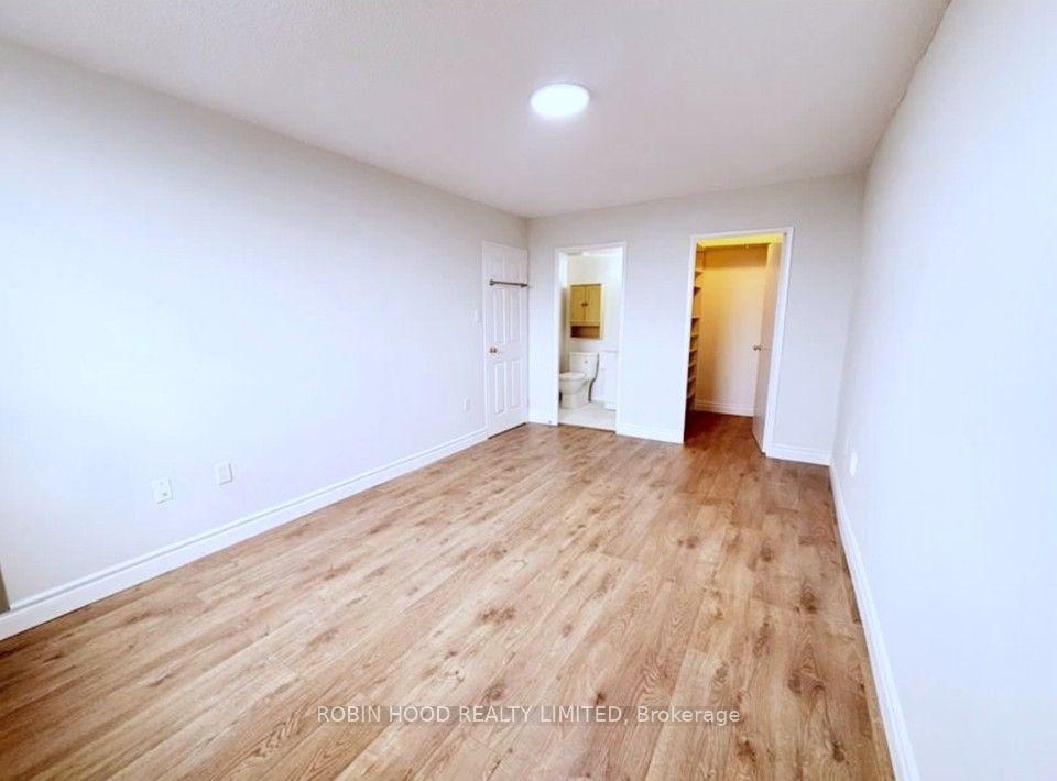Photo 10 of Unit 1001, 355 Rathburn Road E, Mississauga, Airport Corporate — HOMEH