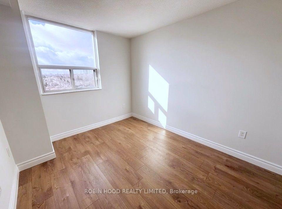 Photo 12 of Unit 1001, 355 Rathburn Road E, Mississauga, Airport Corporate — HOMEH