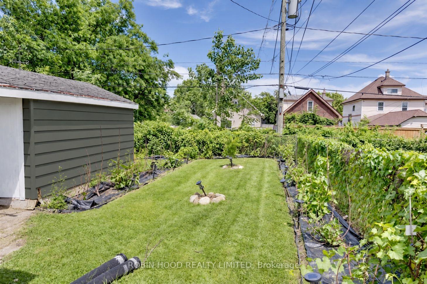 Photo 3 of 1108 Assumption Street, Windsor — HOMEH