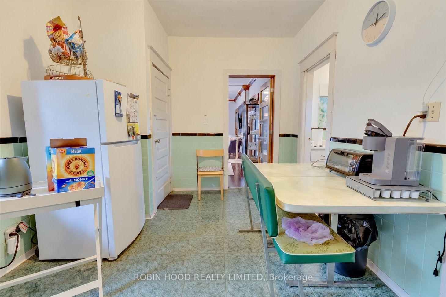 Photo 24 of 1108 Assumption Street, Windsor — HOMEH