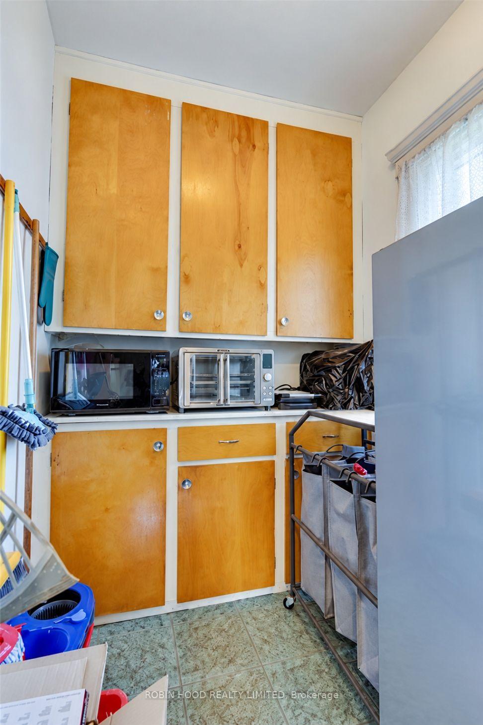Photo 27 of 1108 Assumption Street, Windsor — HOMEH