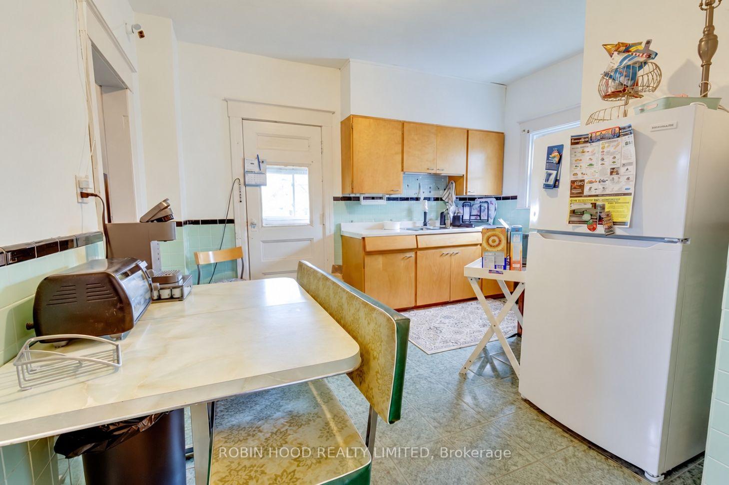 Photo 29 of 1108 Assumption Street, Windsor — HOMEH