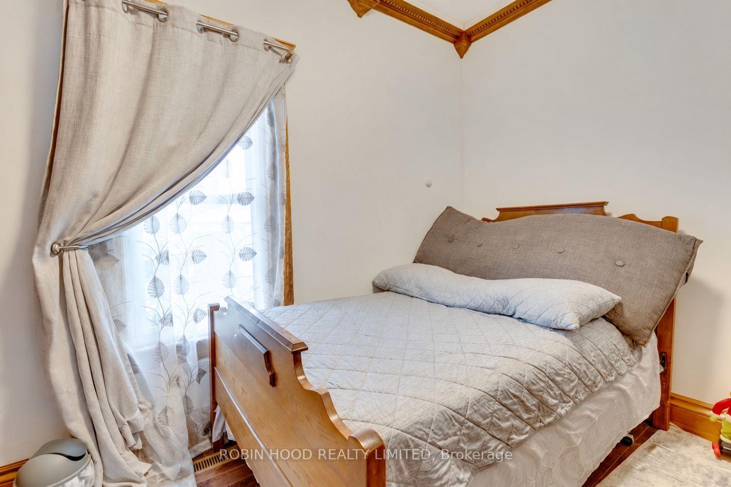 Photo 30 of 1108 Assumption Street, Windsor — HOMEH