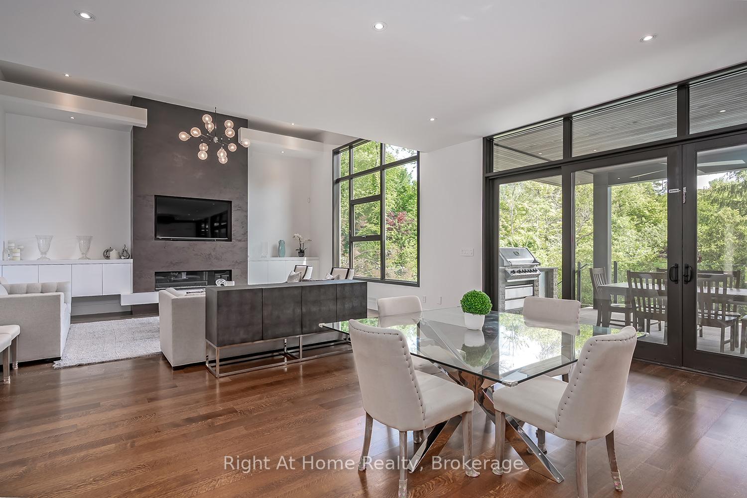 Photo 14 of 265 Maple Grove Drive, Oakville, Ford — HOMEH