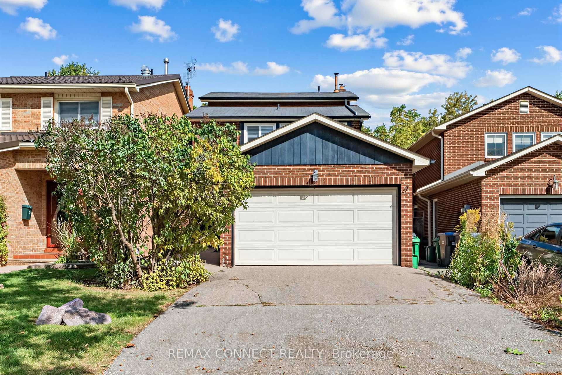 Photo of 4199 Trellis Crescent