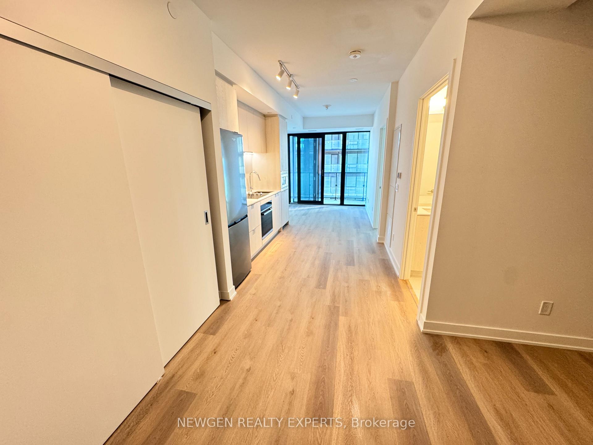 Photo 3 of Unit 1415, 101 John Street N, Hamilton, Beasley — HOMEH