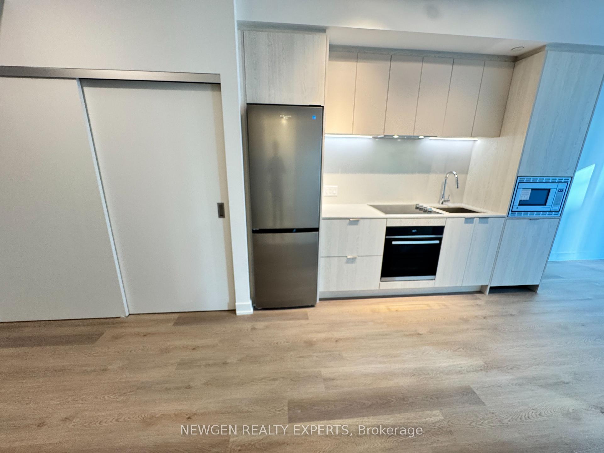 Photo 7 of Unit 1415, 101 John Street N, Hamilton, Beasley — HOMEH
