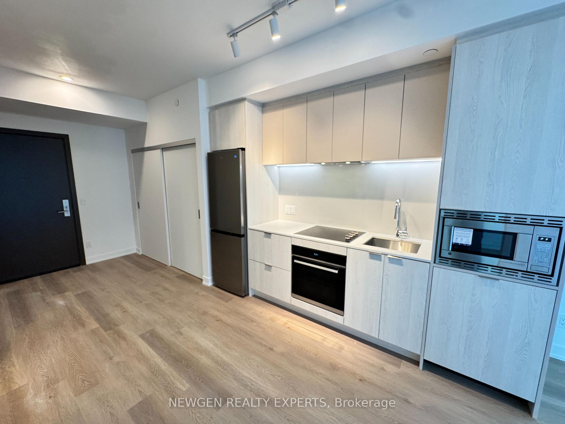 Photo 11 of Unit 1415, 101 John Street N, Hamilton, Beasley — HOMEH