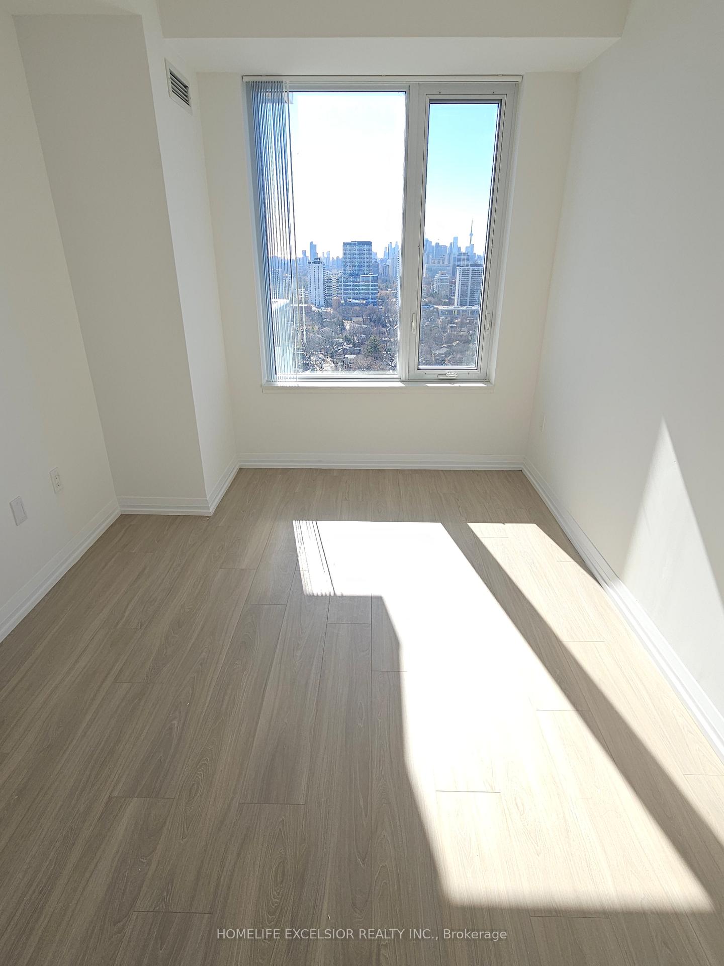 Photo 9 of Unit 2808, 25 Holly Street, Toronto, Mount Pleasant West — HOMEH