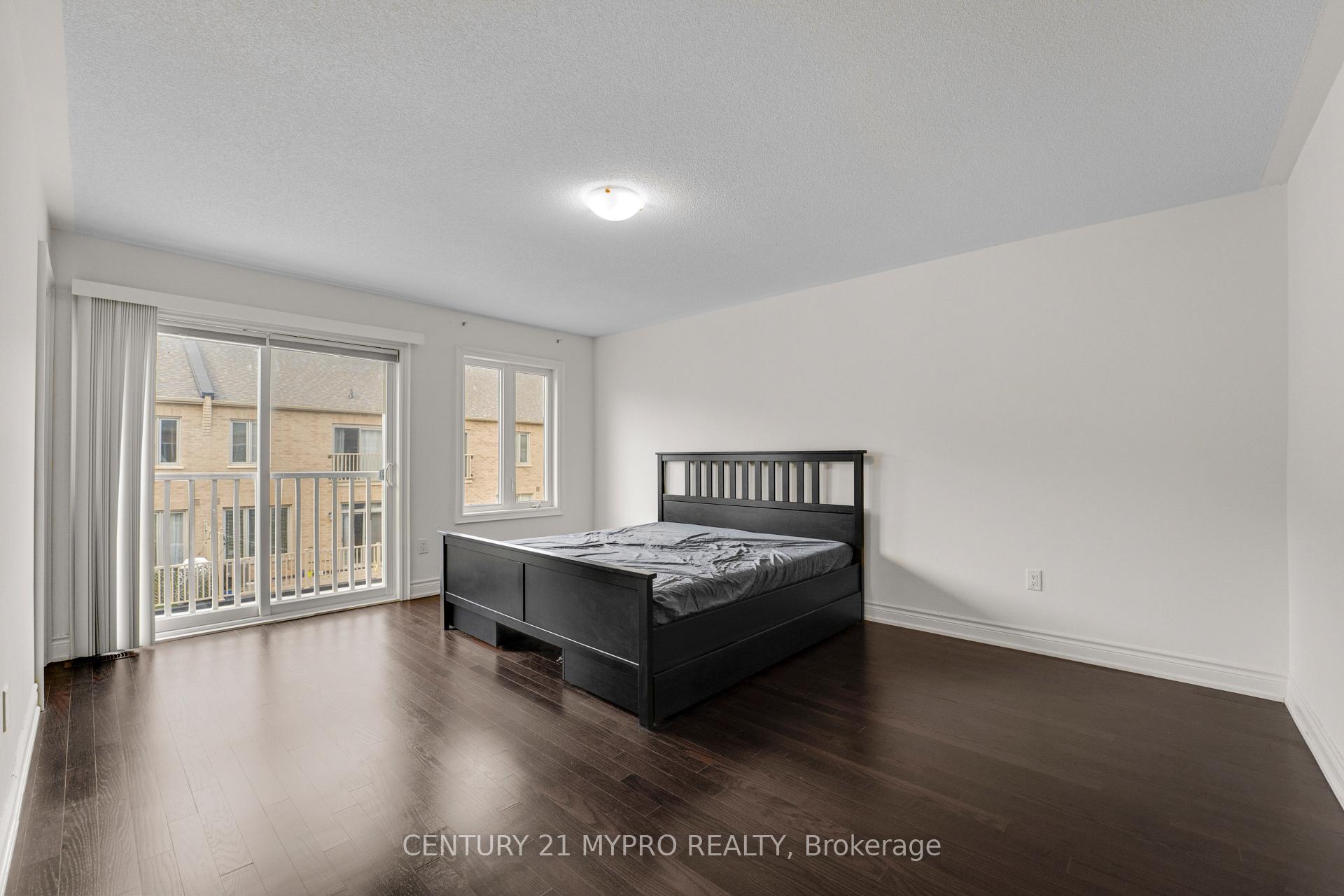 Photo 21 of 12 Brushwood Drive, Brampton, Bram West — HOMEH