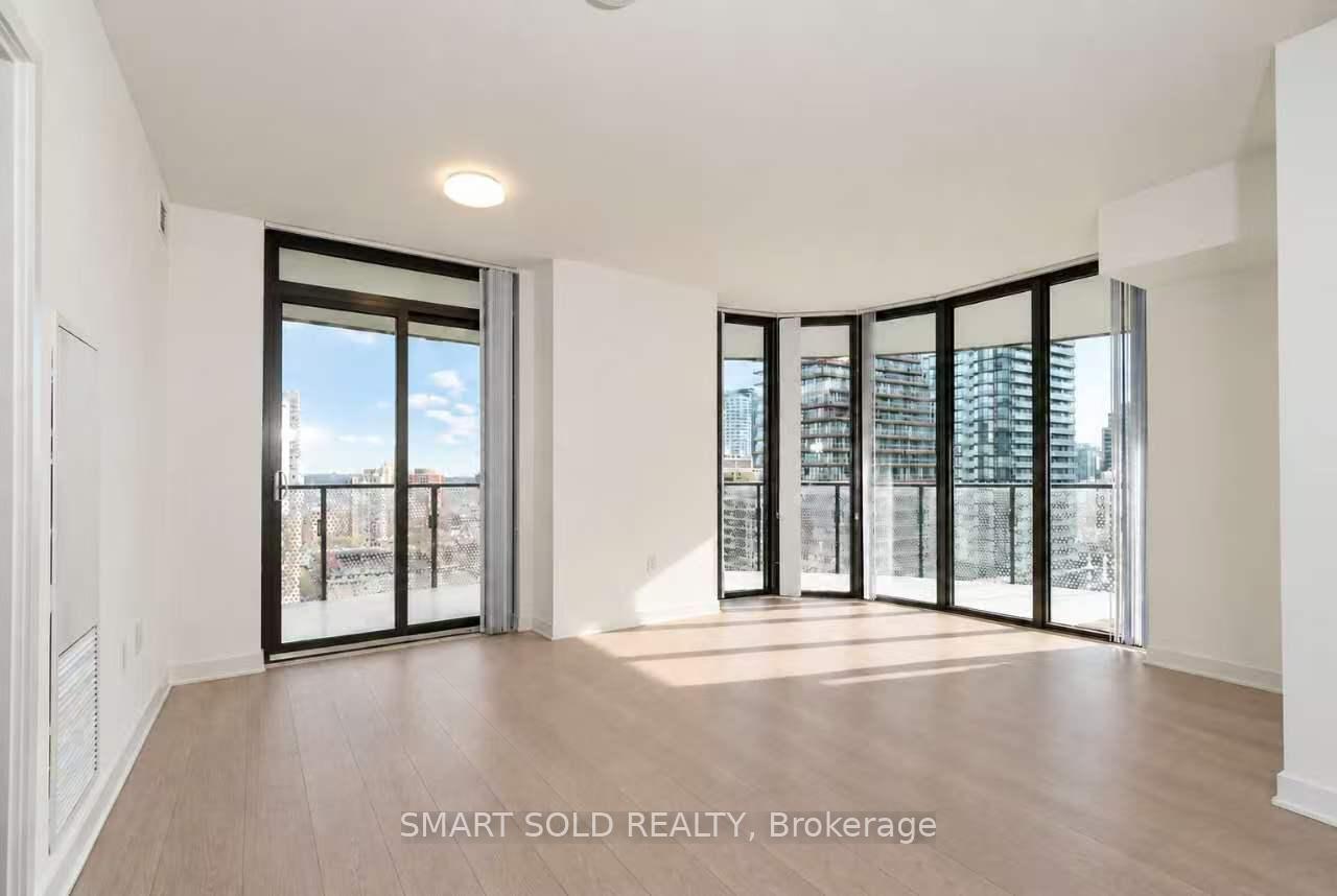 Photo 11 of Unit 2002, 11 Wellesley Street W, Toronto, Bay Street Corridor — HOMEH