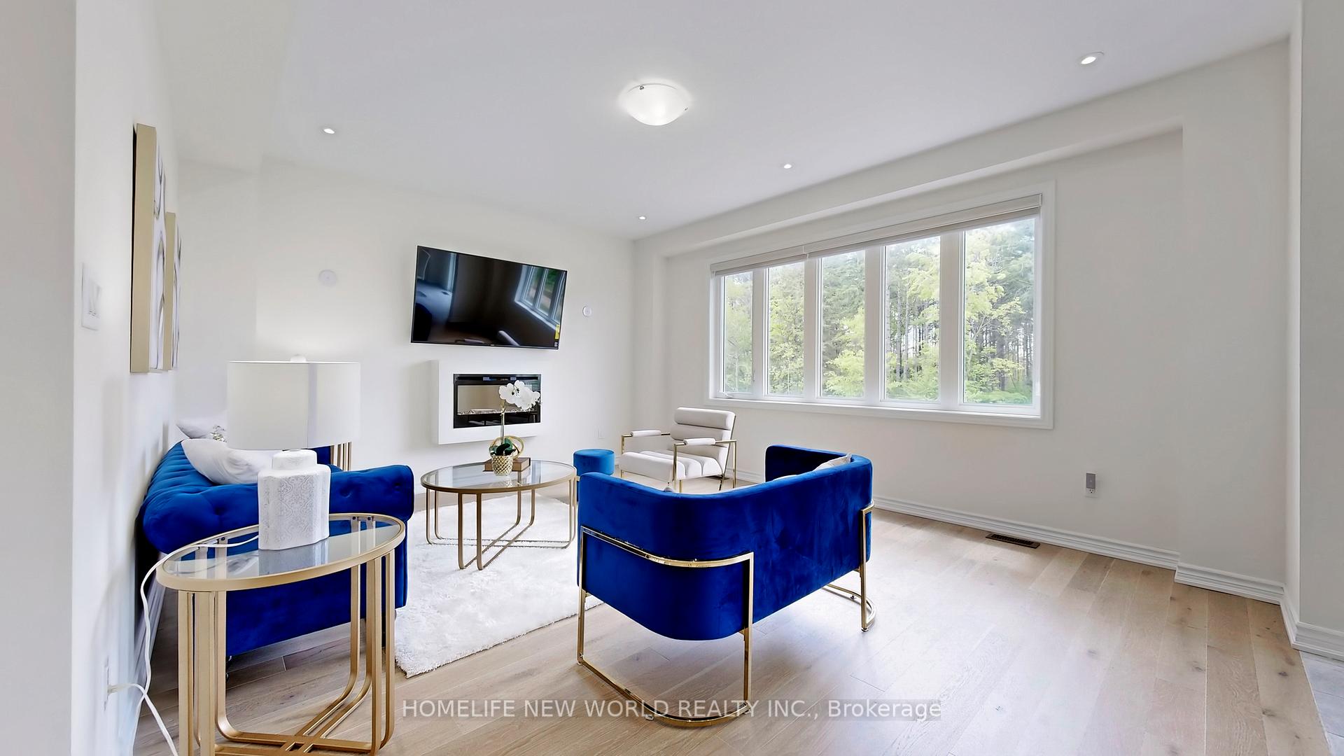 Photo 17 of 19 Ahchie Court, Vaughan, Patterson — HOMEH