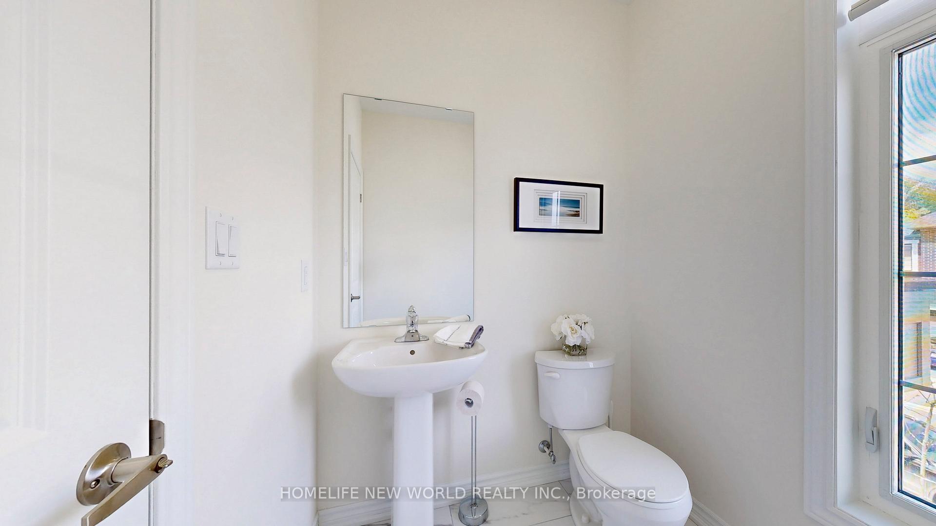 Photo 22 of 19 Ahchie Court, Vaughan, Patterson — HOMEH