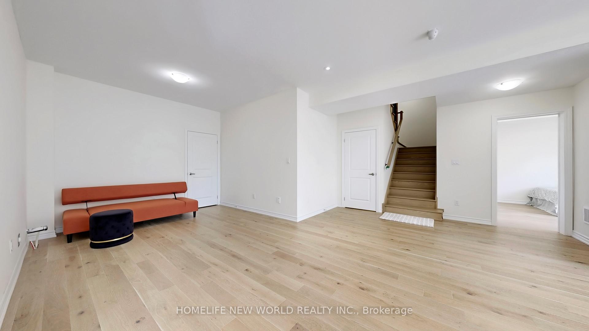 Photo 41 of 19 Ahchie Court, Vaughan, Patterson — HOMEH