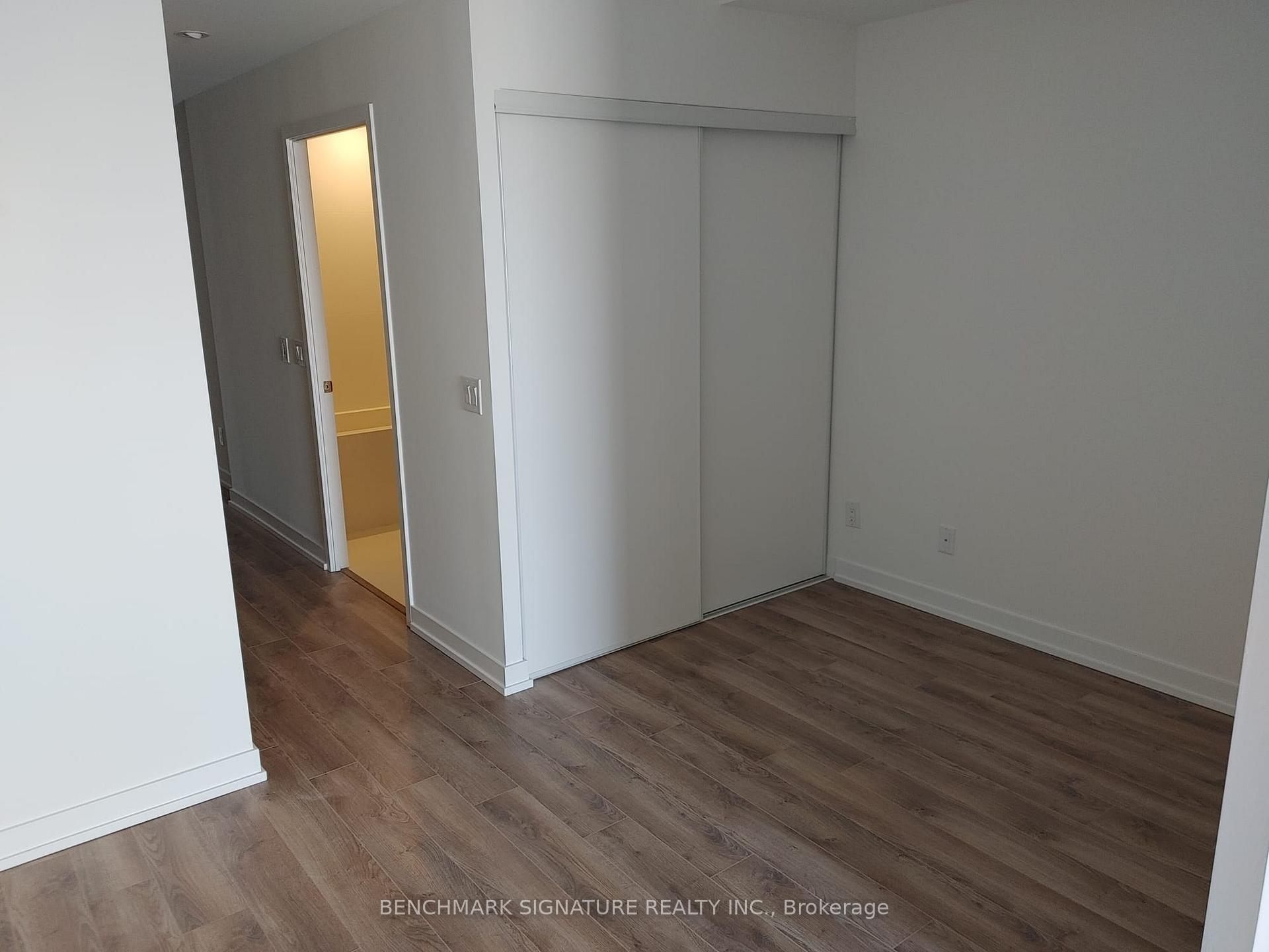 Photo 5 of Unit 1717, 20 Edward Street, Toronto, Bay Street Corridor — HOMEH