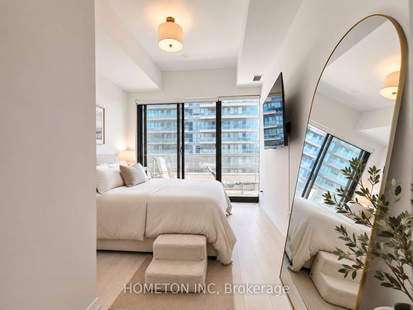 Photo 15 of Unit 817, 33 Frederick Todd Way, Toronto, Leaside — HOMEH
