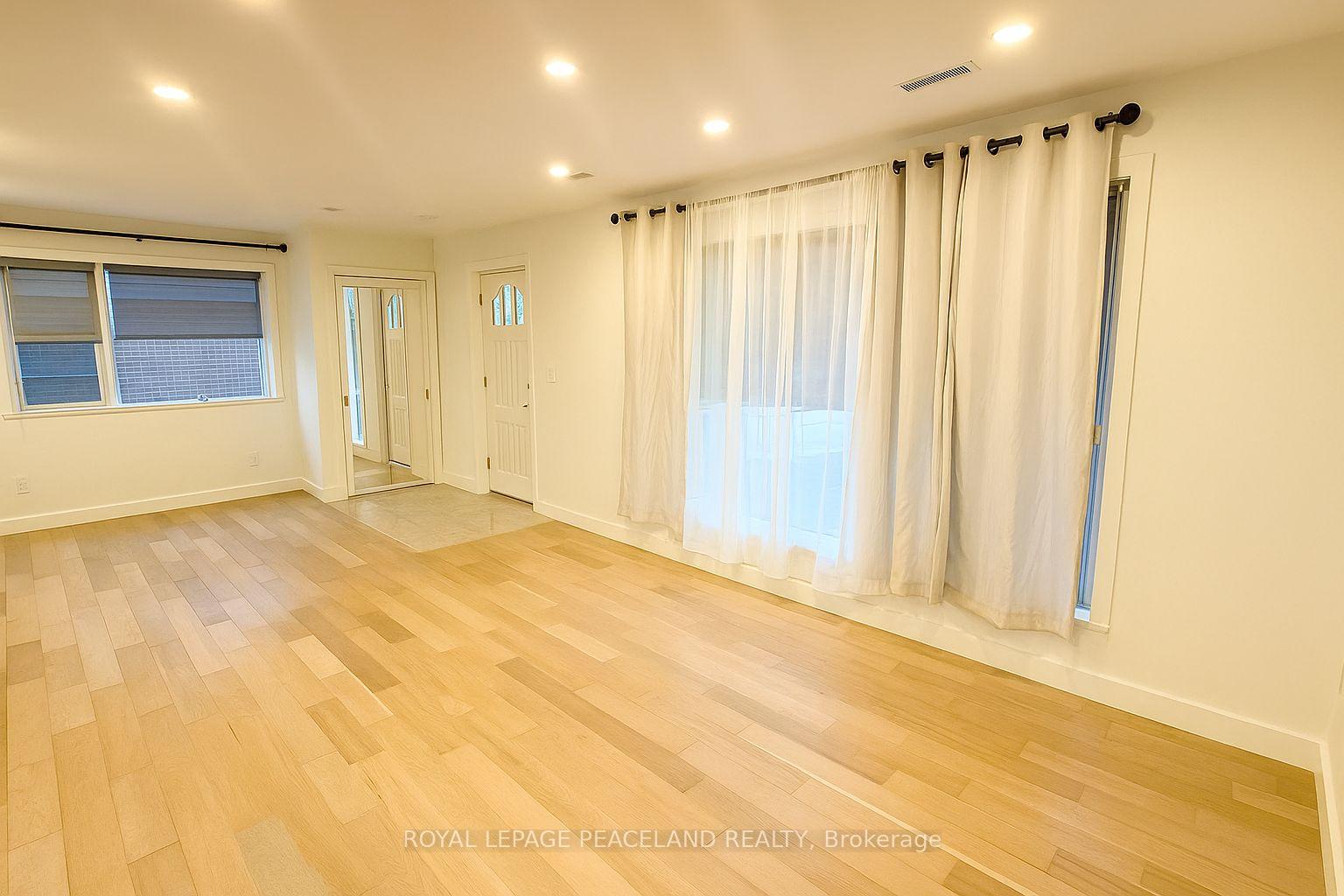 Photo 2 of Unit UPPER, 19 Tardree Place, Scarborough, Wexford-Maryvale — HOMEH
