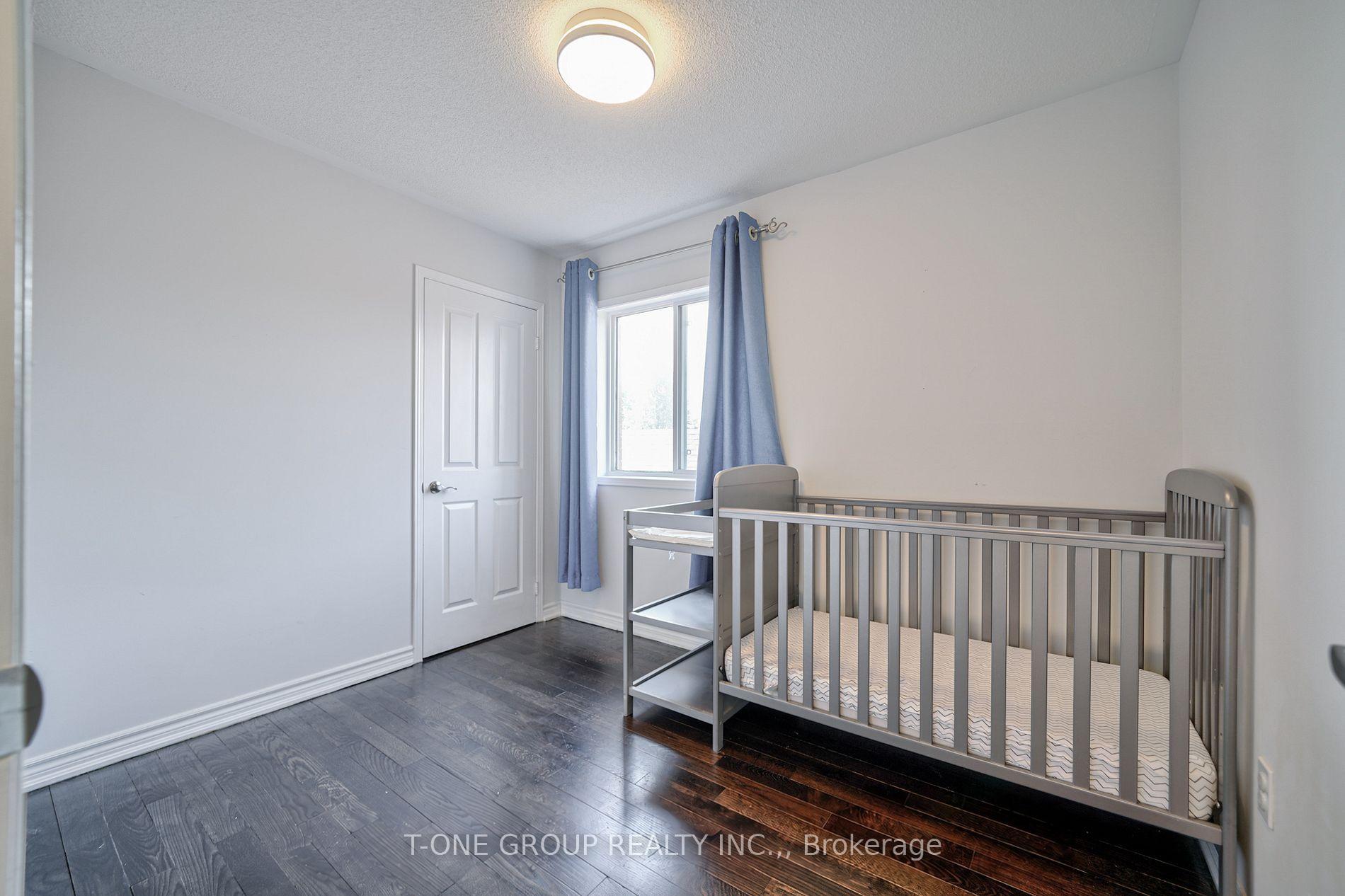 Photo 18 of 3 Mccaul Street, Markham, Berczy — HOMEH