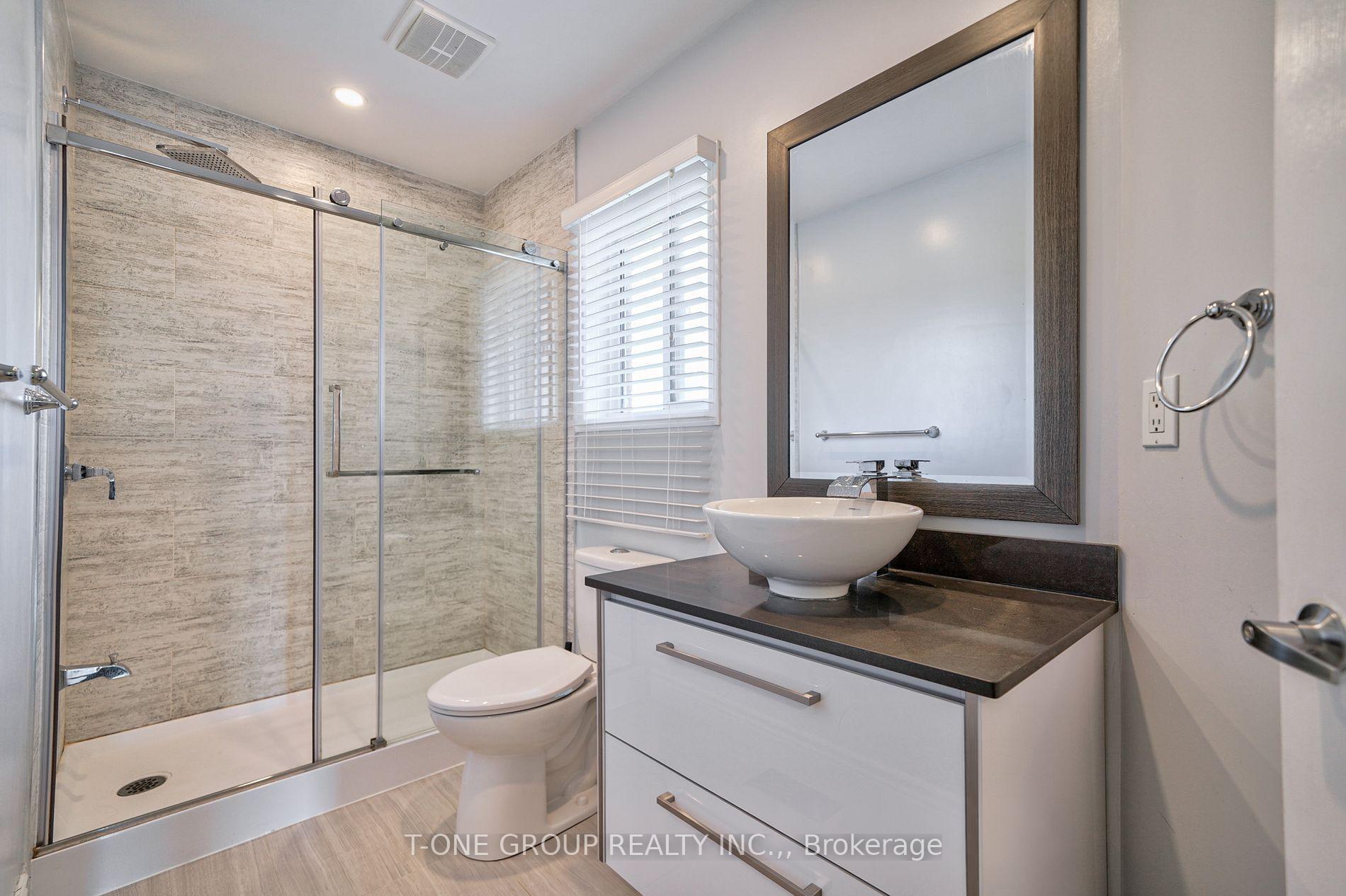 Photo 20 of 3 Mccaul Street, Markham, Berczy — HOMEH