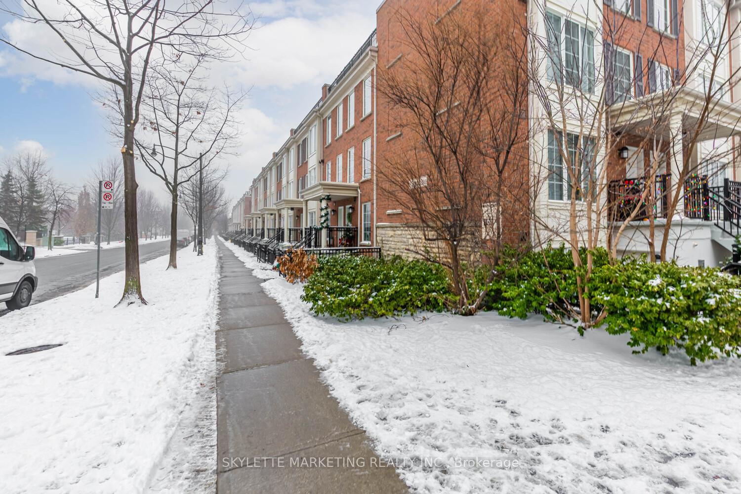 Photo 19 of Unit 107, 3 Everson Drive, North York, Willowdale East — HOMEH