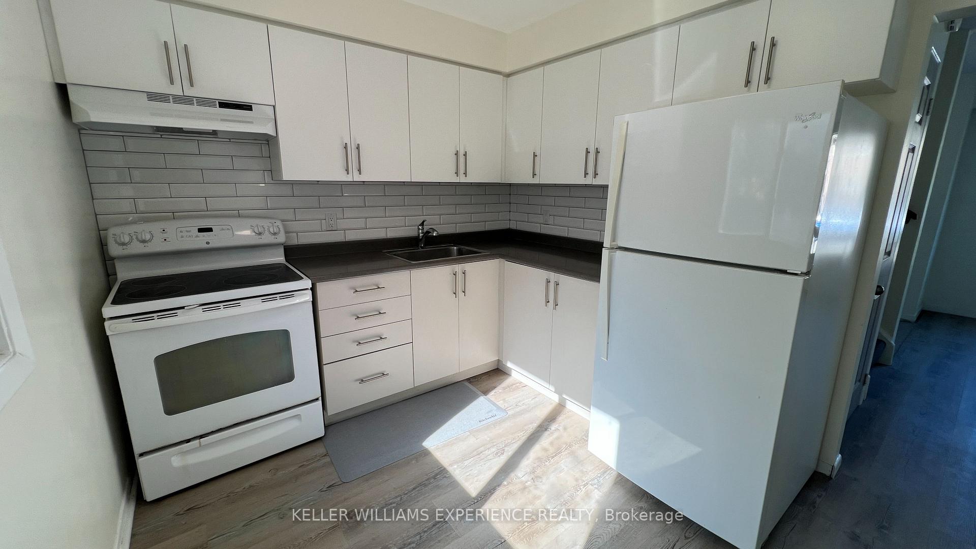 Photo 8 of 196 Owen Street, Barrie, Wellington — HOMEH