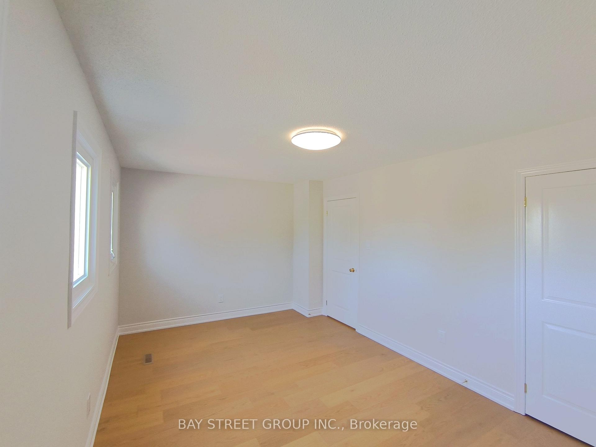 Photo 19 of 3282 Dragon Drive, Mississauga, Fairview — HOMEH