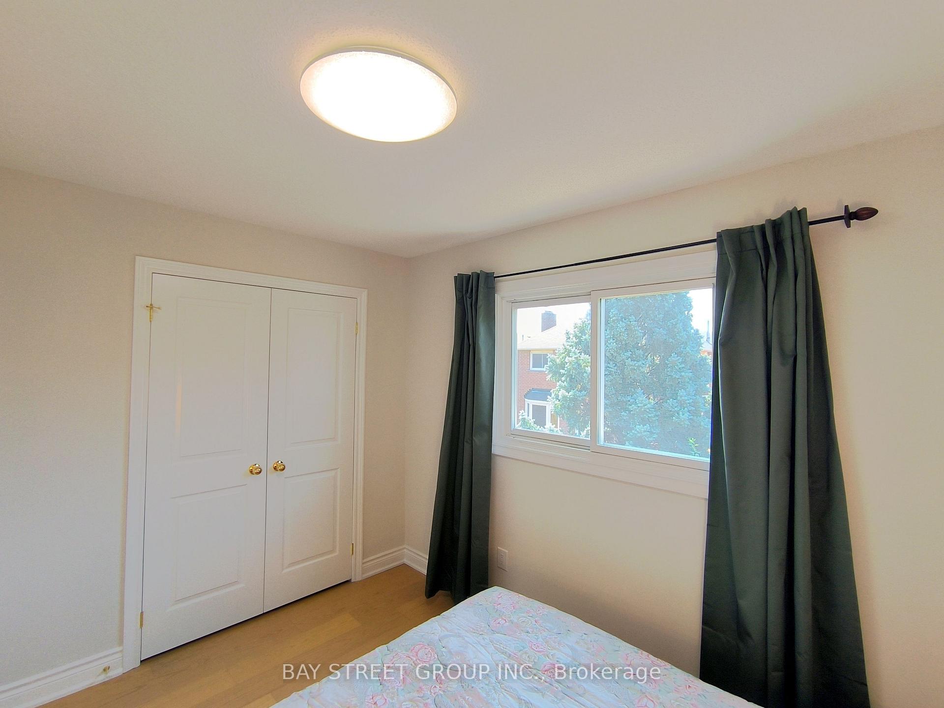 Photo 21 of 3282 Dragon Drive, Mississauga, Fairview — HOMEH