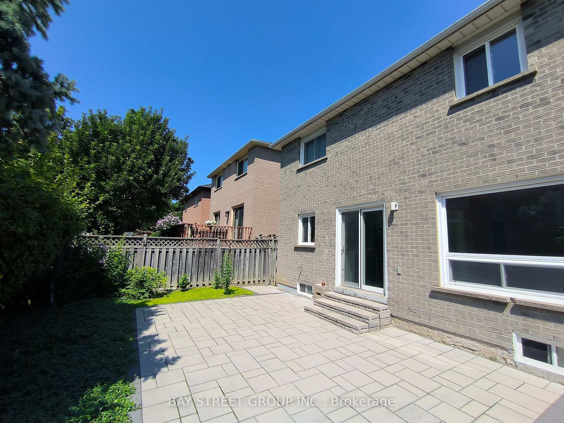 Photo 27 of 3282 Dragon Drive, Mississauga, Fairview — HOMEH