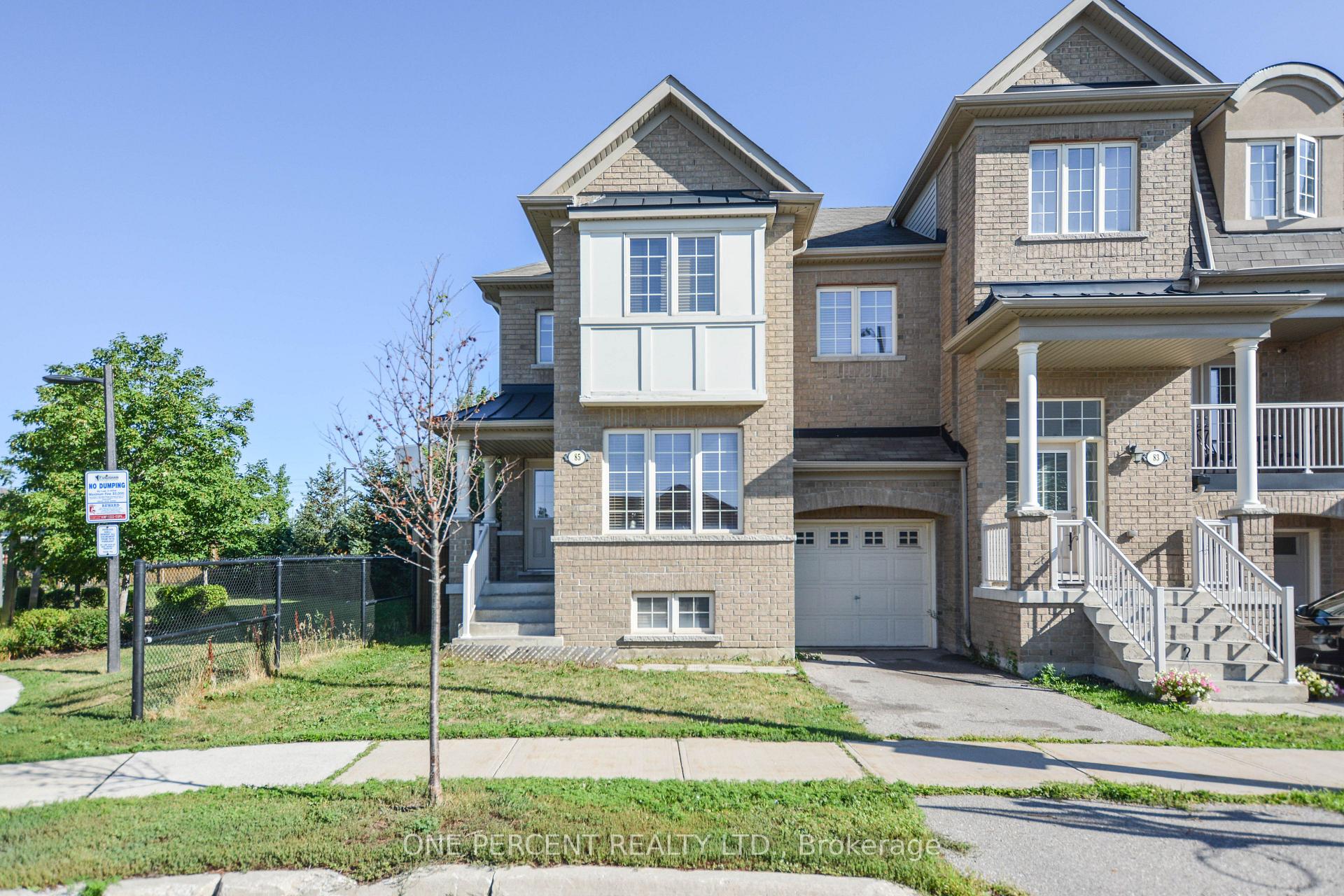Photo 36 of 85 Benjamin Hood Crescent, Vaughan, Patterson — HOMEH