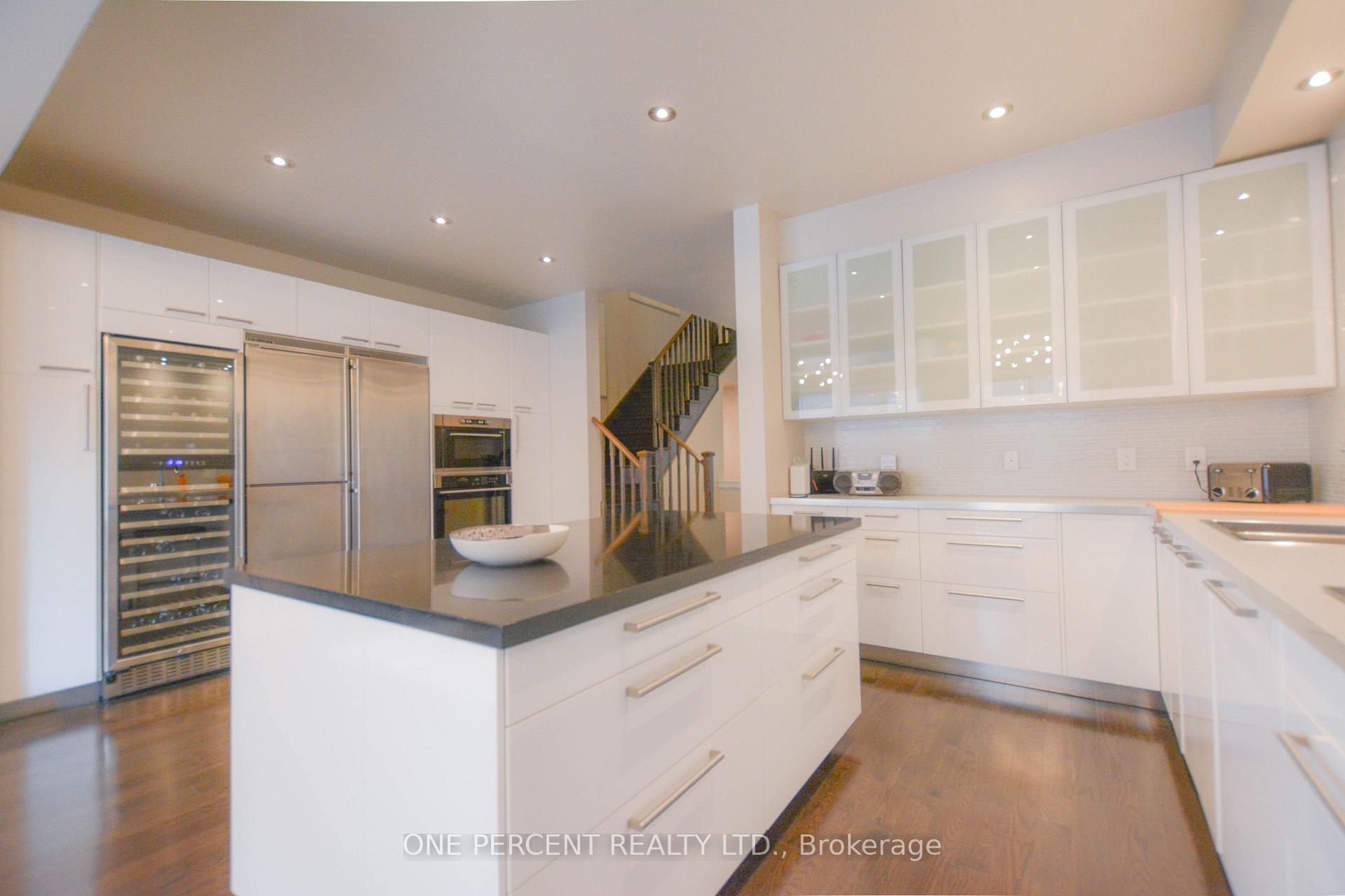 Photo 9 of 16 Denarius Crescent, Richmond Hill, Oak Ridges Lake Wilcox — HOMEH