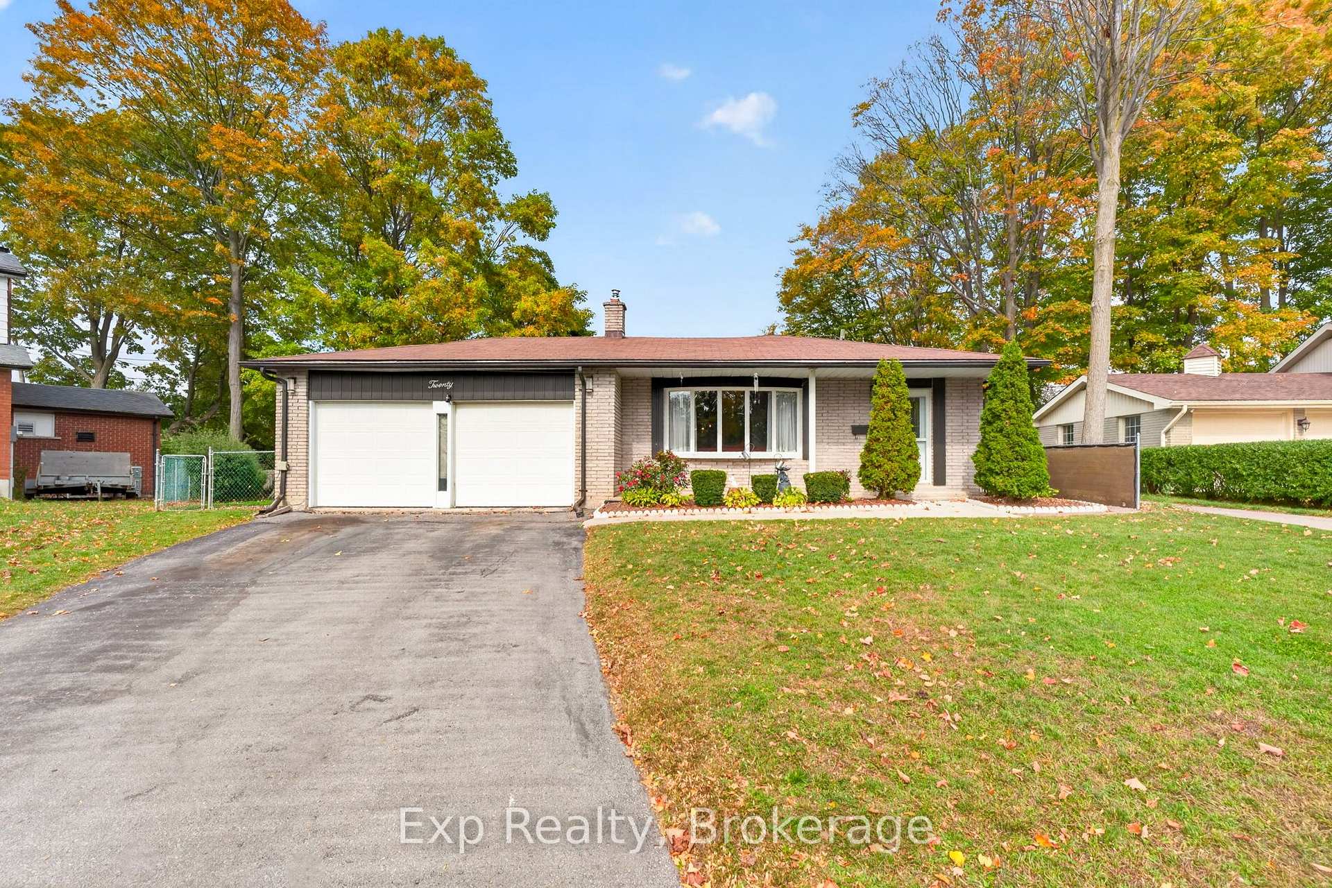 Photo of 20 Westmount Court