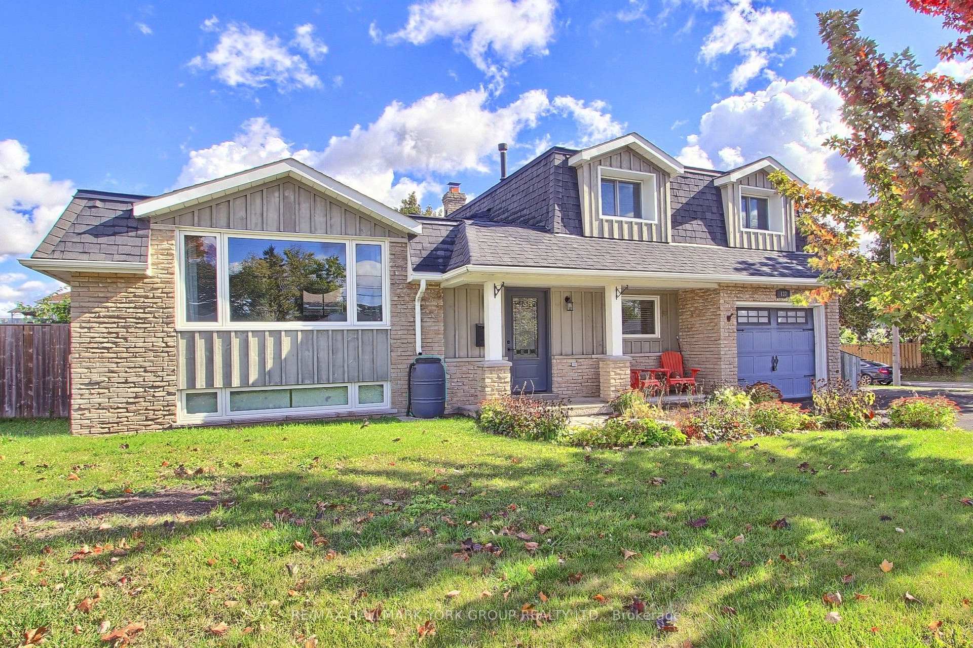 Photo of 137 Churchill Road S
