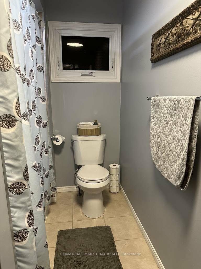 Photo 31 of 61 Carruthers Crescent, Barrie, Grove East — HOMEH