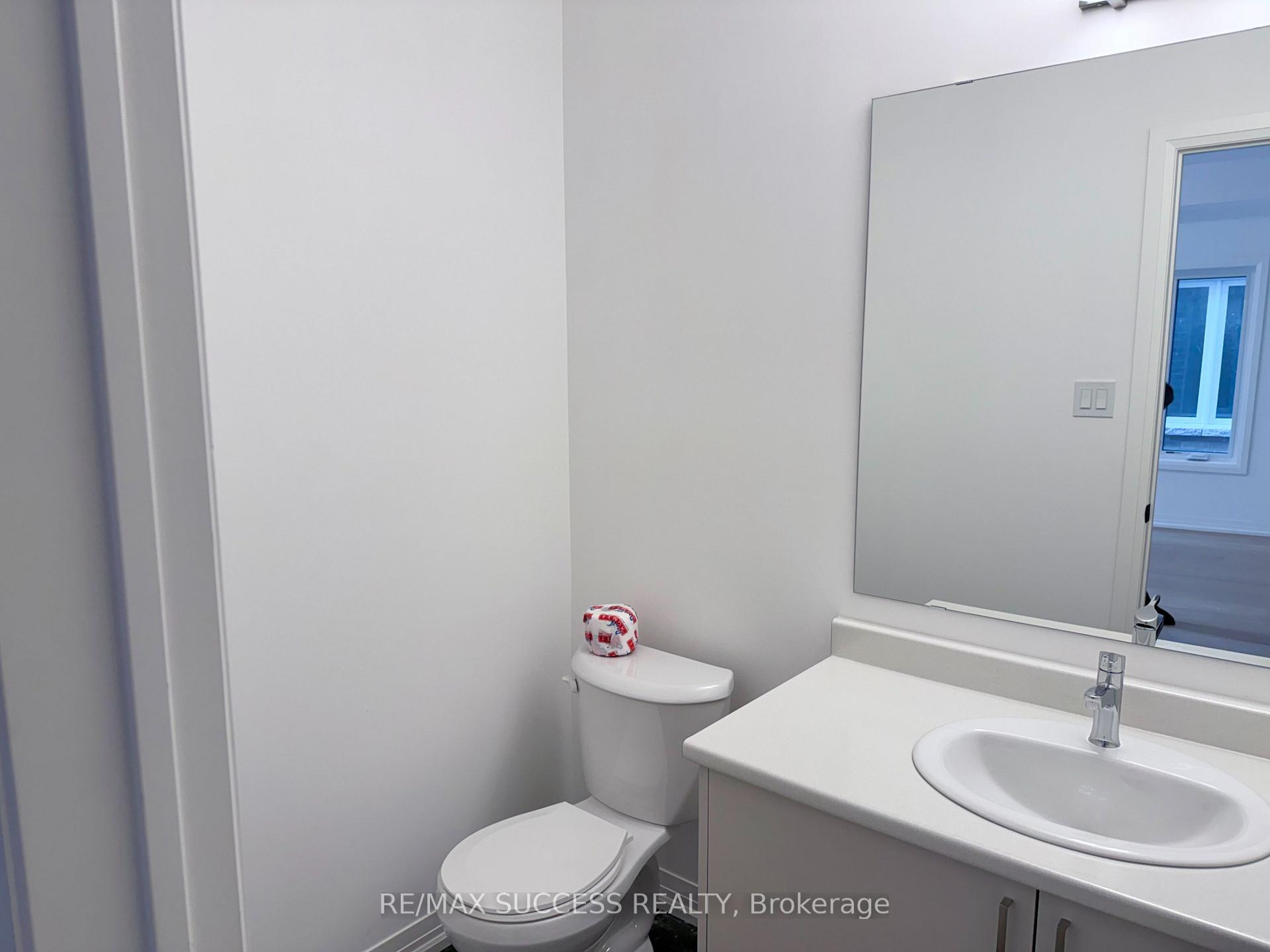 Photo 22 of 93 Flan Boulevard, Barrie, Rural Barrie Southeast — HOMEH