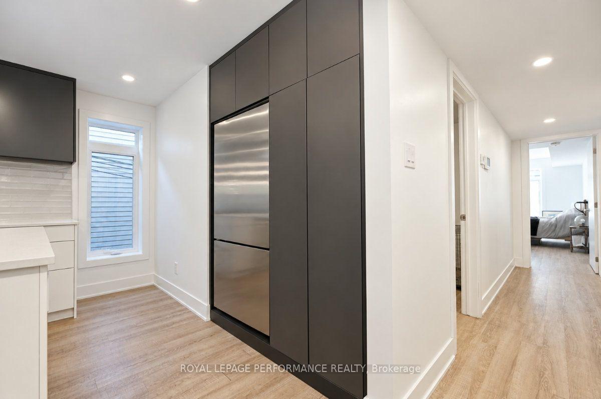 Photo 7 of 574 Byron Avenue, Ottawa, McKellar/Highland — HOMEH
