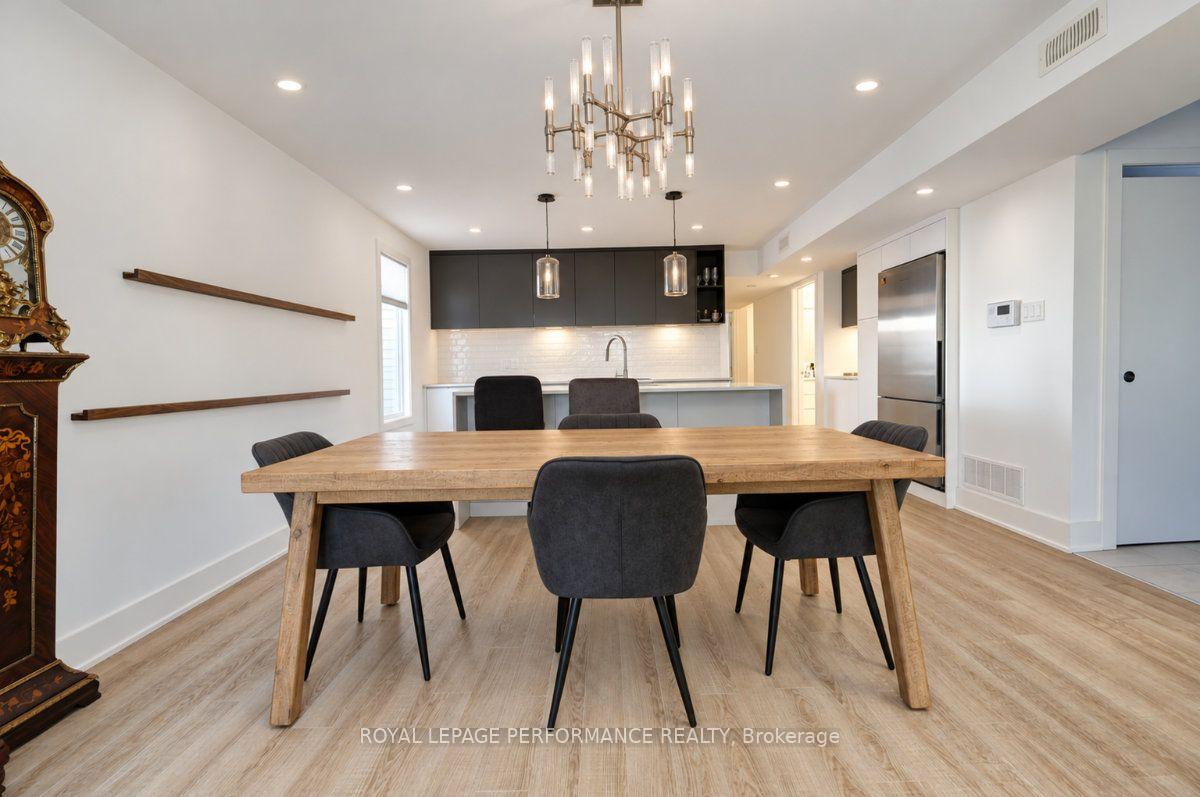 Photo 13 of 574 Byron Avenue, Ottawa, McKellar/Highland — HOMEH