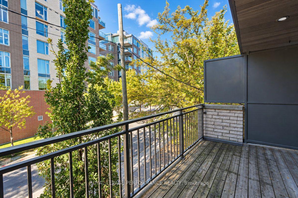 Photo 18 of 574 Byron Avenue, Ottawa, McKellar/Highland — HOMEH