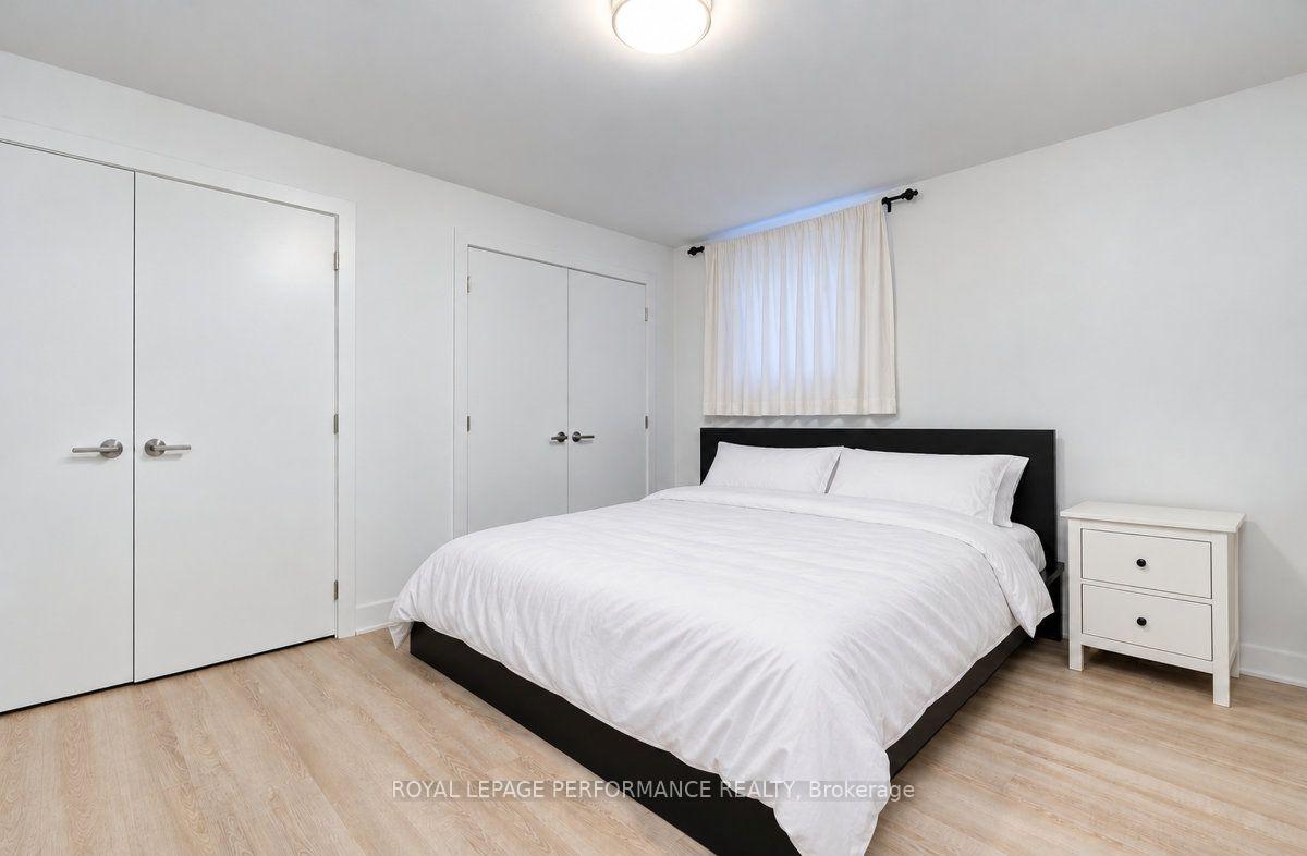 Photo 35 of 574 Byron Avenue, Ottawa, McKellar/Highland — HOMEH