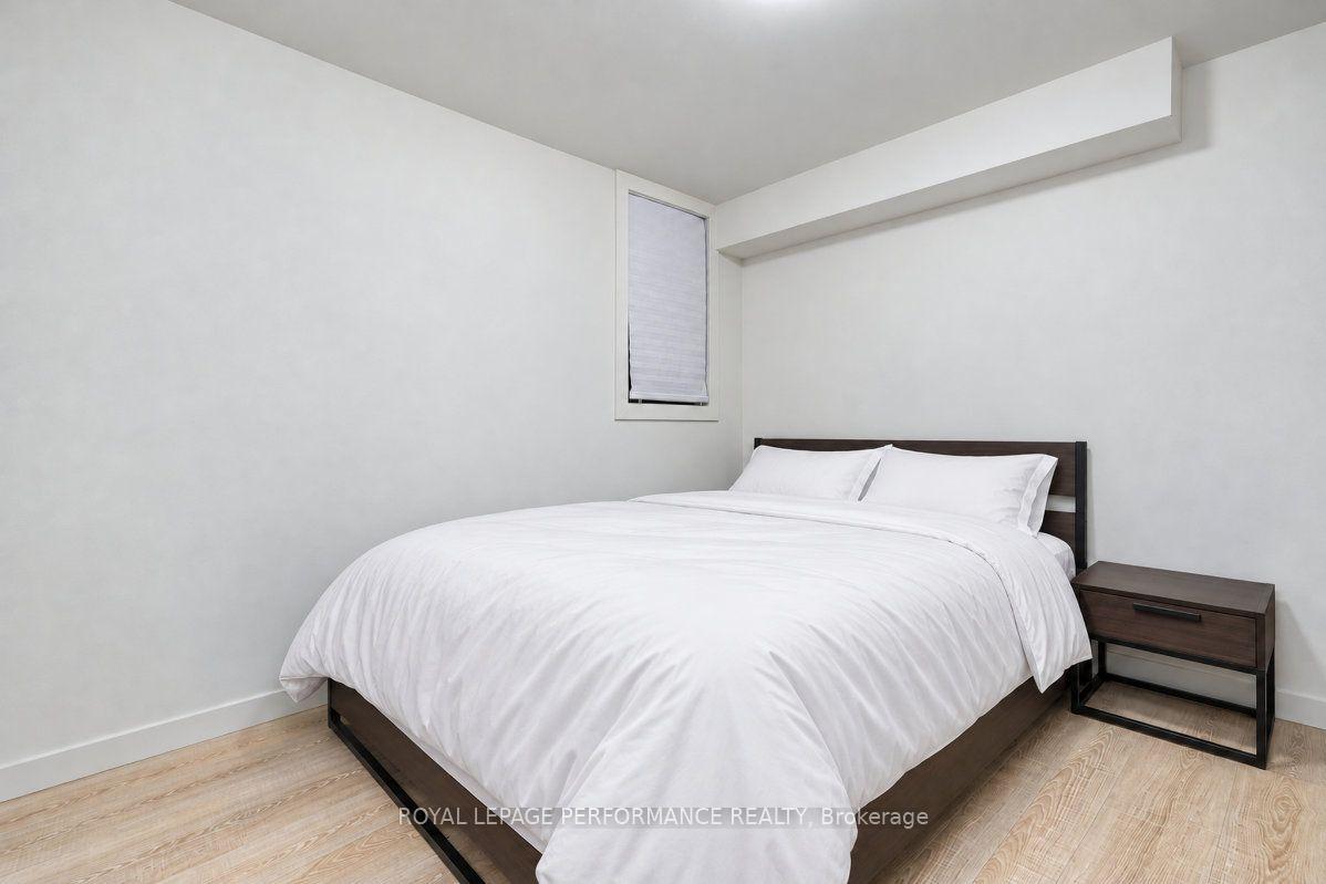 Photo 36 of 574 Byron Avenue, Ottawa, McKellar/Highland — HOMEH