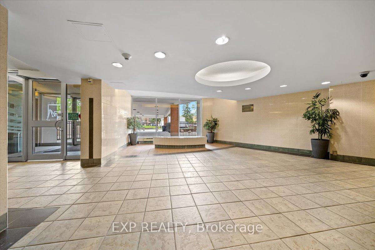 Photo 3 of Unit 1517, 2000 Jasmine Crescent, Ottawa, Beacon Hill South — HOMEH