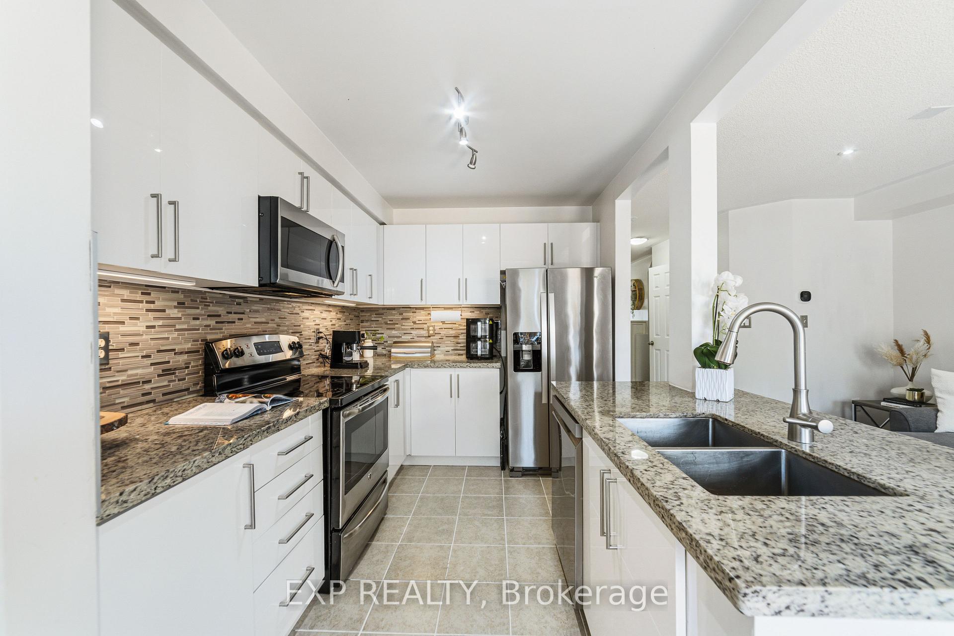 Photo 8 of 4368 Fairview Street, Burlington, Shoreacres — HOMEH