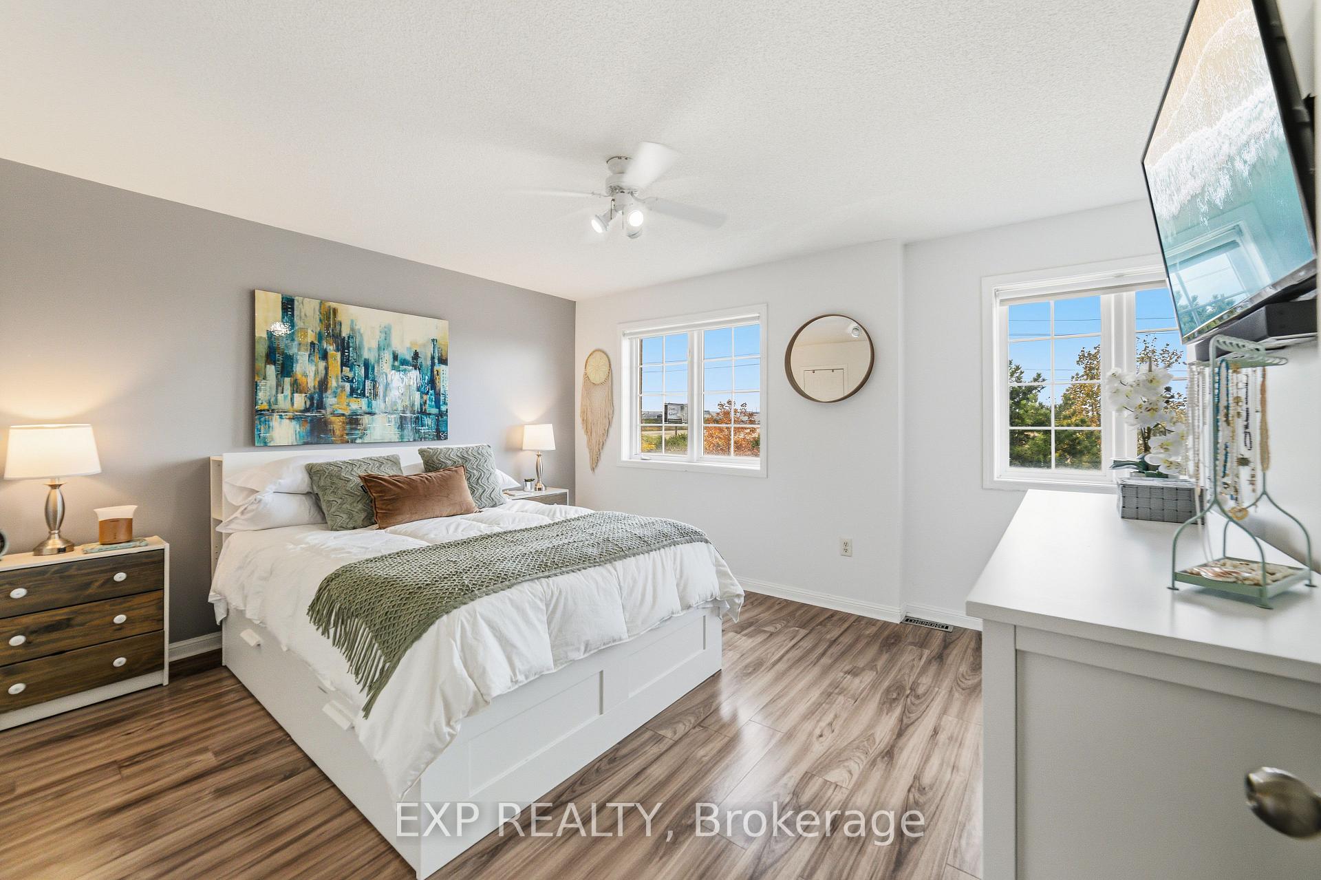 Photo 15 of 4368 Fairview Street, Burlington, Shoreacres — HOMEH