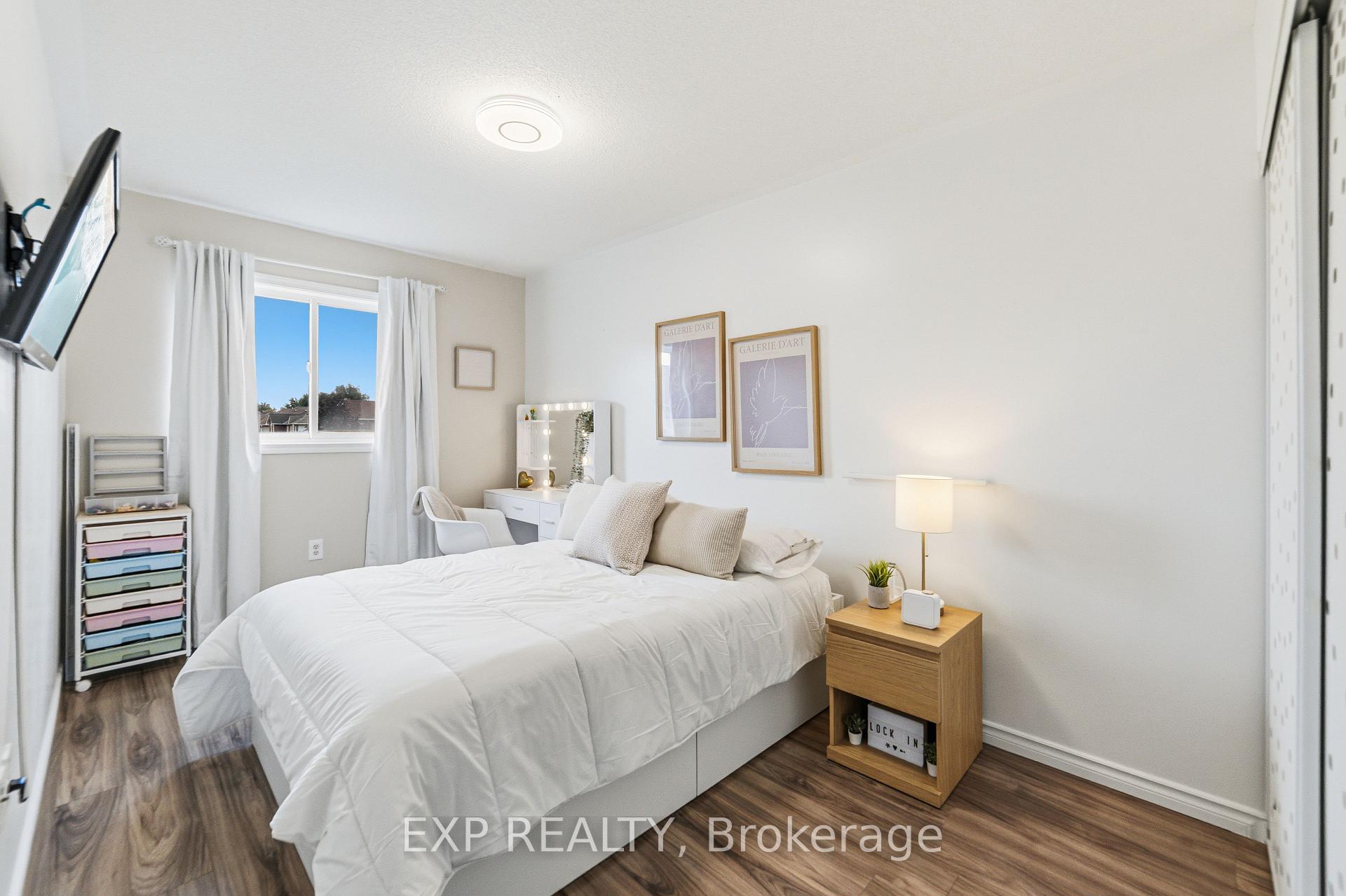 Photo 16 of 4368 Fairview Street, Burlington, Shoreacres — HOMEH