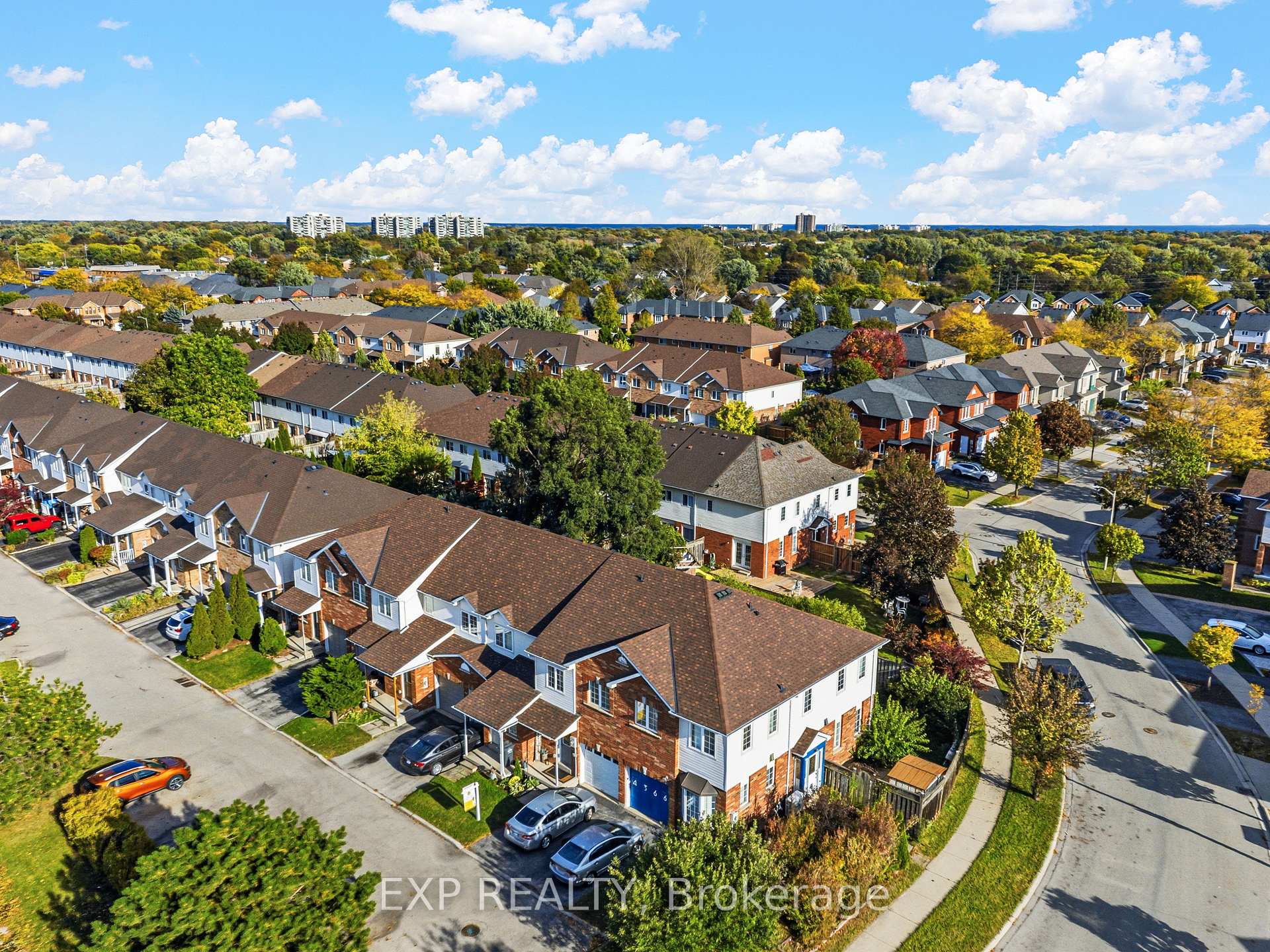 Photo 24 of 4368 Fairview Street, Burlington, Shoreacres — HOMEH