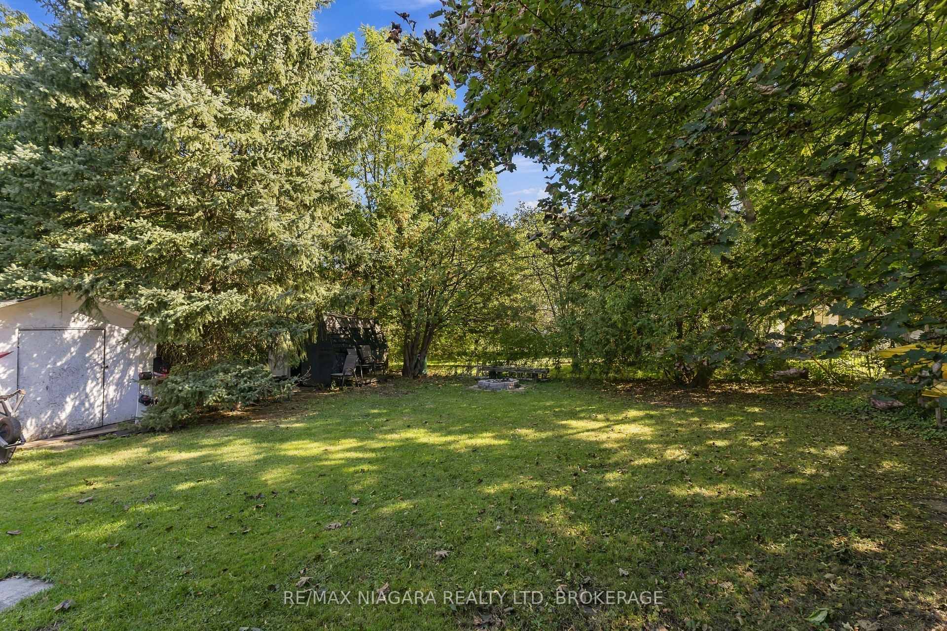 Photo 28 of 4 Walker Avenue, St. Catharines, Vine/Linwell — HOMEH