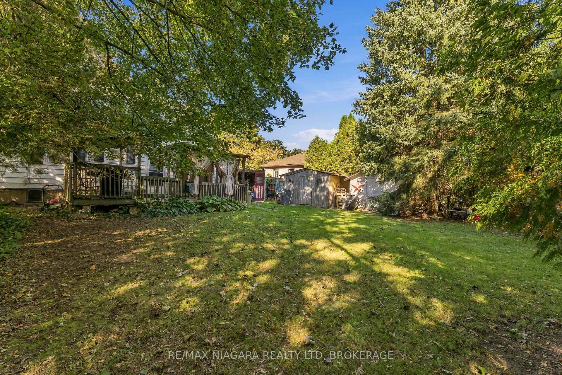 Photo 31 of 4 Walker Avenue, St. Catharines, Vine/Linwell — HOMEH