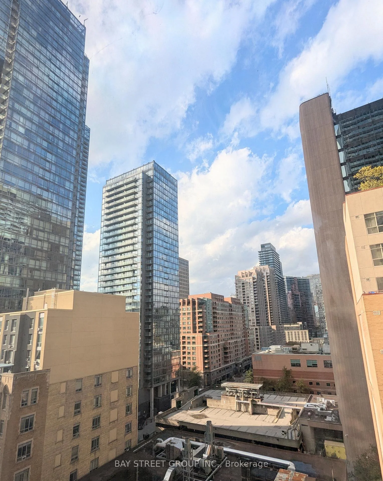Photo 31 of 25 Grenville Street, Toronto, Bay Street Corridor — HOMEH